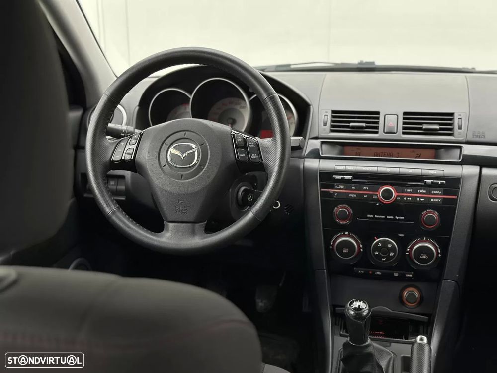 Mazda 3 Hatchback MZ-CD 1.6 Exclusive - 20