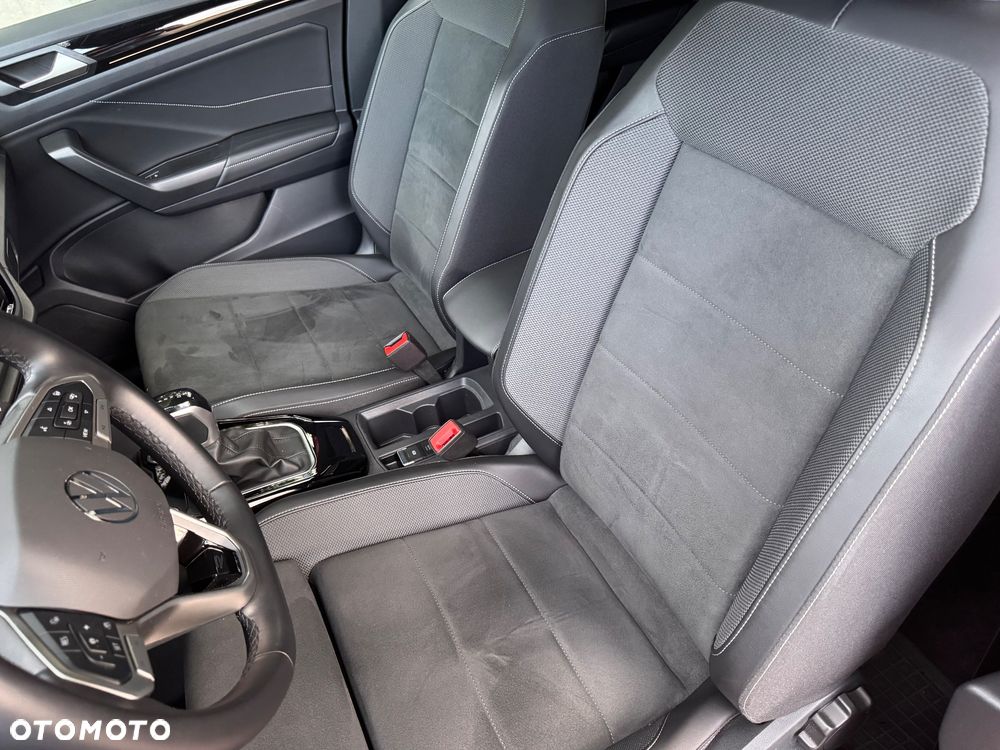 Volkswagen T-Roc 1.5 TSI R-Line DSG - 18