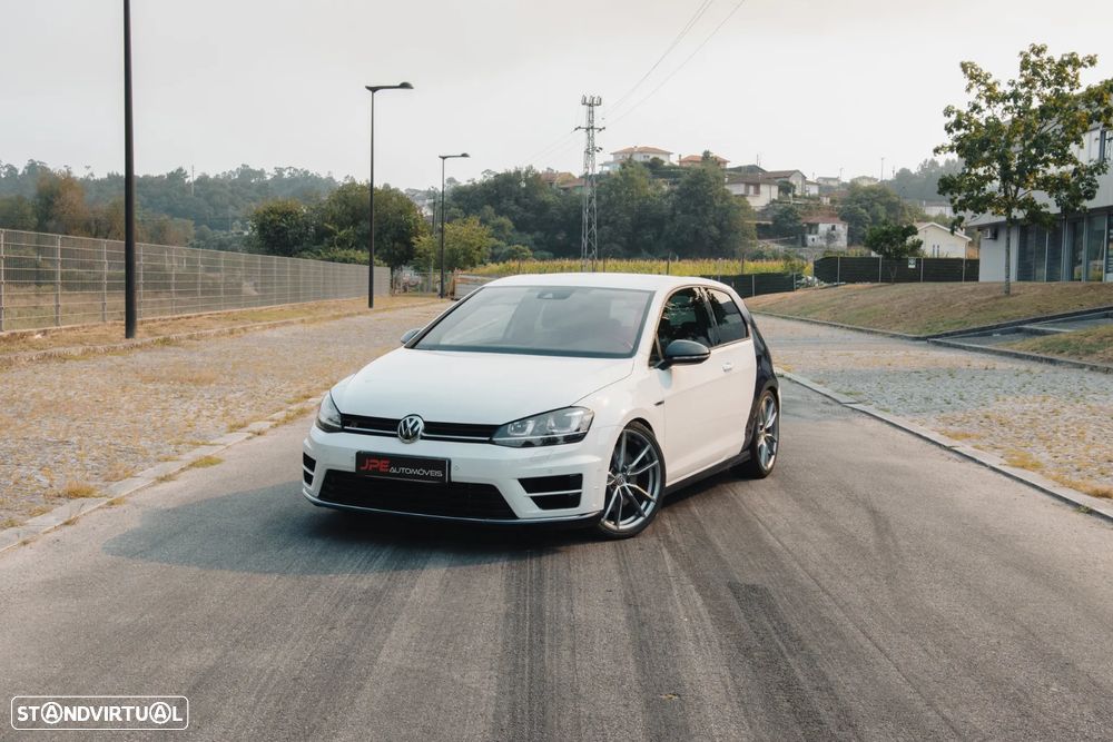 VW Golf R 4Motion BlueMotion - 1