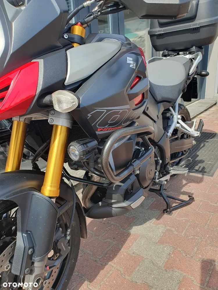 Suzuki DL - 6