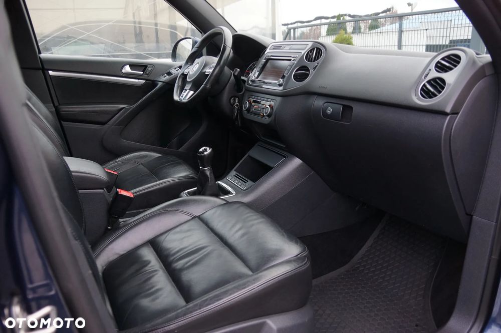 Volkswagen Tiguan 2.0 TDI 4Mot R-Style - 28