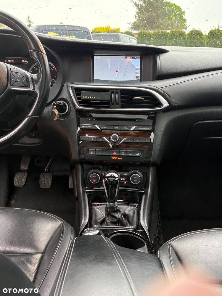 Infiniti Q30 1.5d Premium Tech - 10