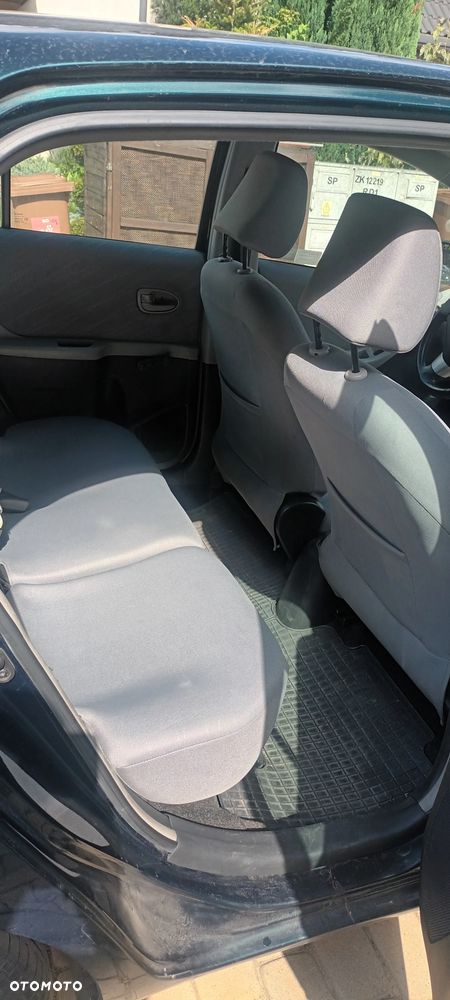 Toyota Yaris 1.3 Sol - 12