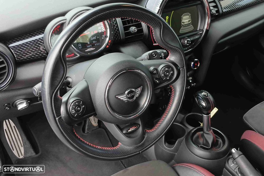 MINI 3 Portas John Cooper Works Auto Desportiva - 11