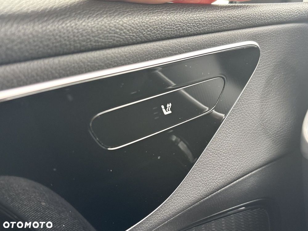 Mercedes-Benz GLC - 20