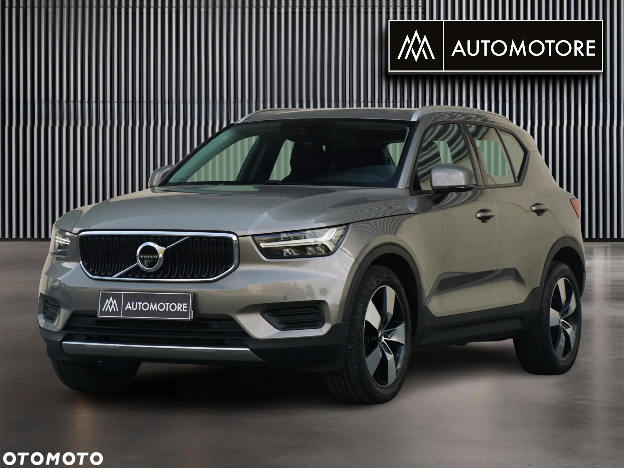 Volvo XC 40 T3 Momentum - 6
