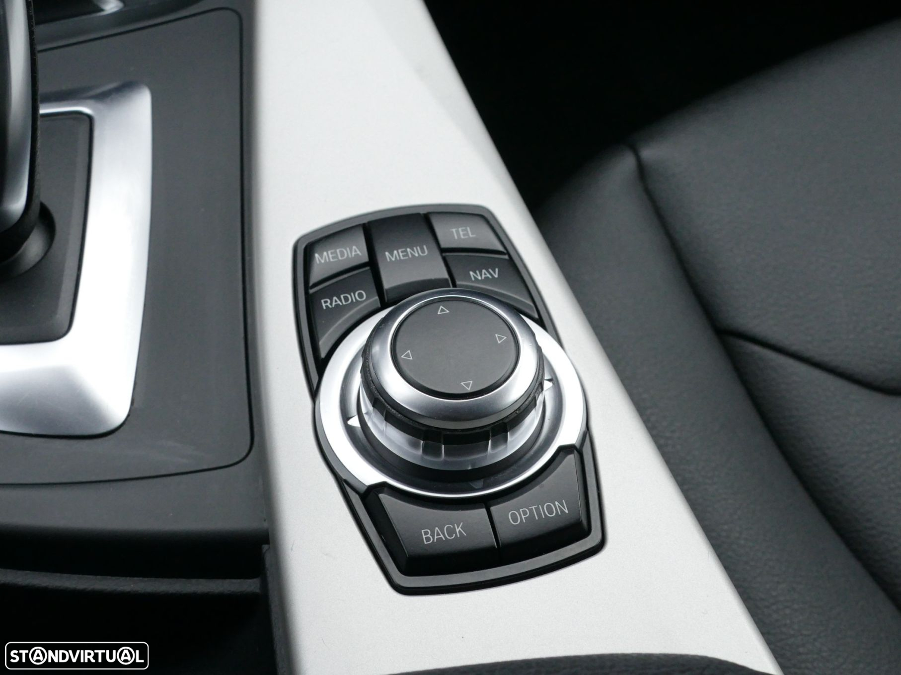BMW 318 d Touring Aut. Modern Line - 16