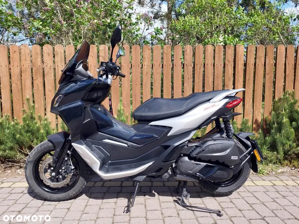 Aprilia SR - 4