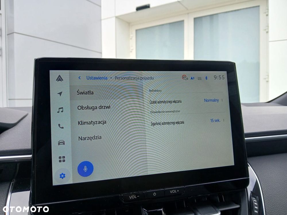 Toyota Corolla 1.8 Hybrid Style - 18