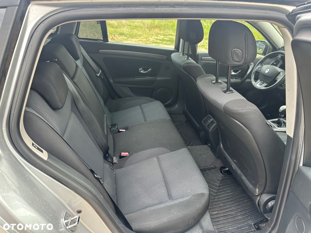 Renault Laguna 2.0 DCi Expression - 8