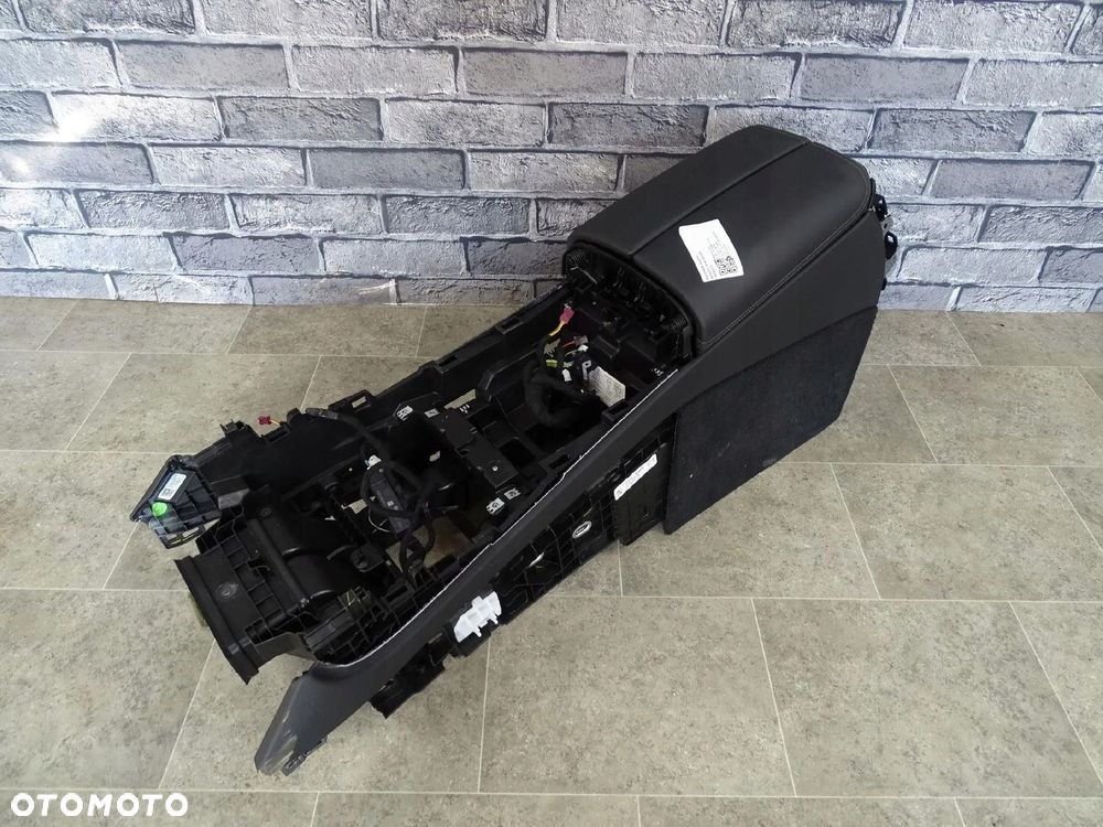 TUNEL ŚRODKOWY PODŁOKIETNIK SCHWARZ BMW G05 X5 G06 X6 - 4