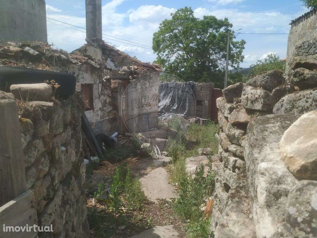 Moradia T2 para venda - Grande imagem: 5/17