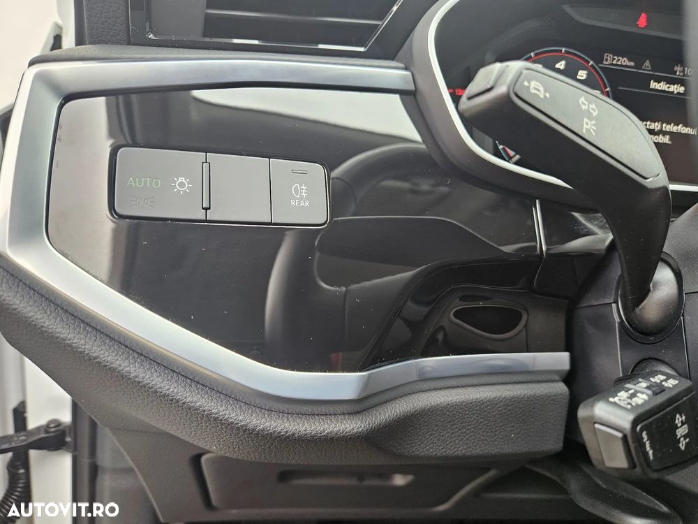 Audi Q3 1.5 35 TFSI S tronic - 9