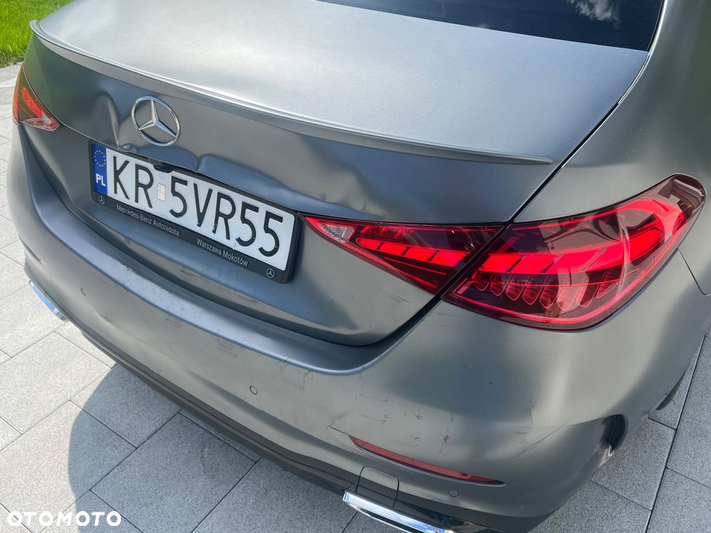 Mercedes-Benz Klasa C 300 d mHEV AMG - 9