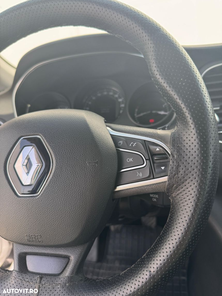 Renault Megane - 10