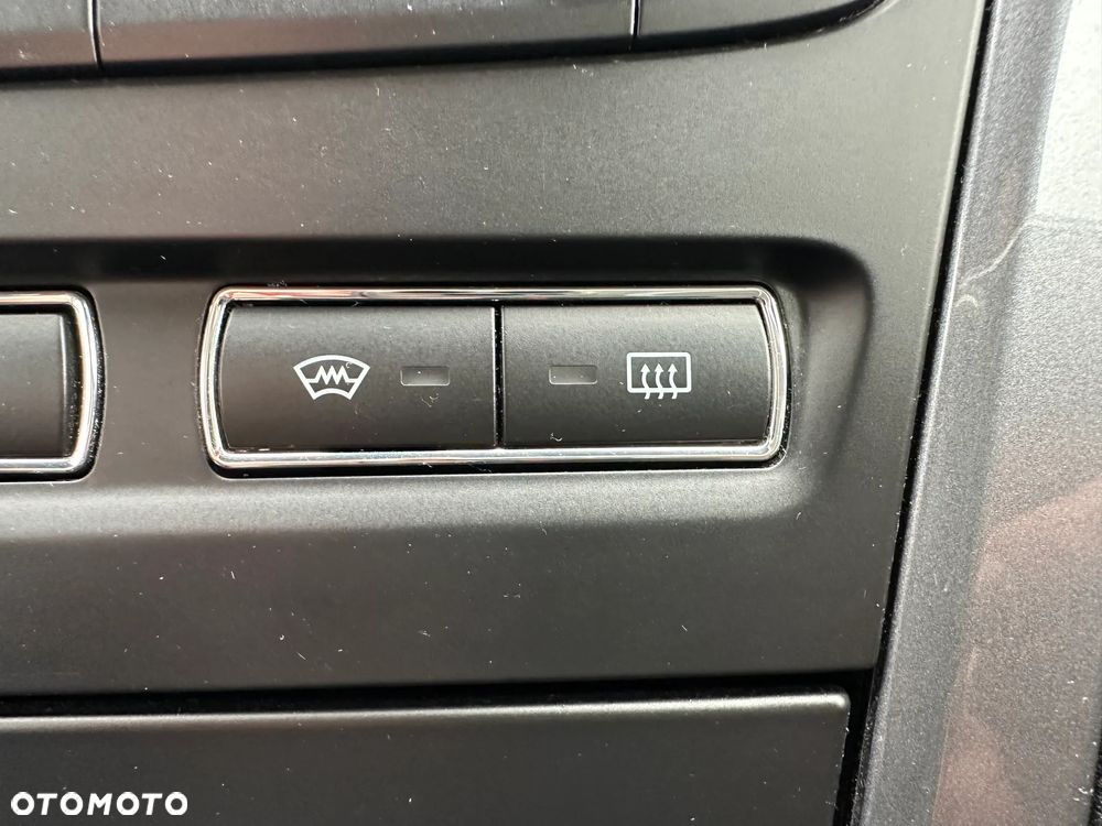 Ford Mondeo 2.0 TDCi Ambiente - 15