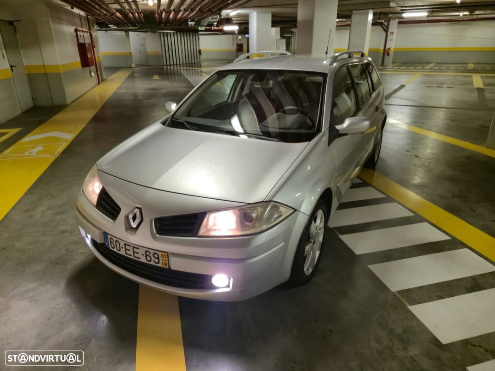 Renault Mégane Break 1.5 dCi Dynamique Luxe - 4