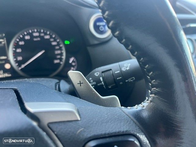 Lexus NX 300h Executive+ - 21