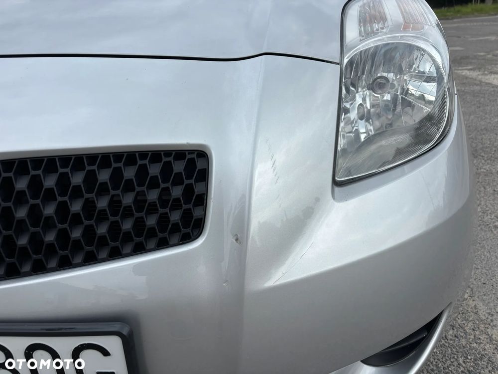 Toyota Yaris 1.3 Luna A/C - 10