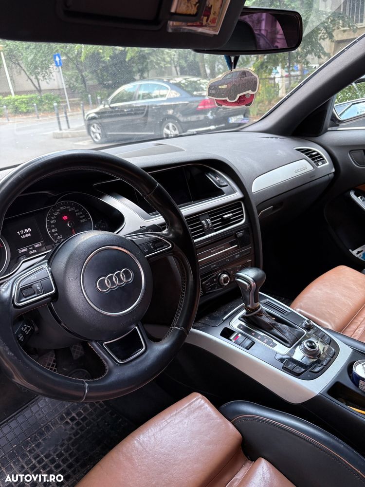 Audi A4 2.0 TDI quattro Stronic - 9