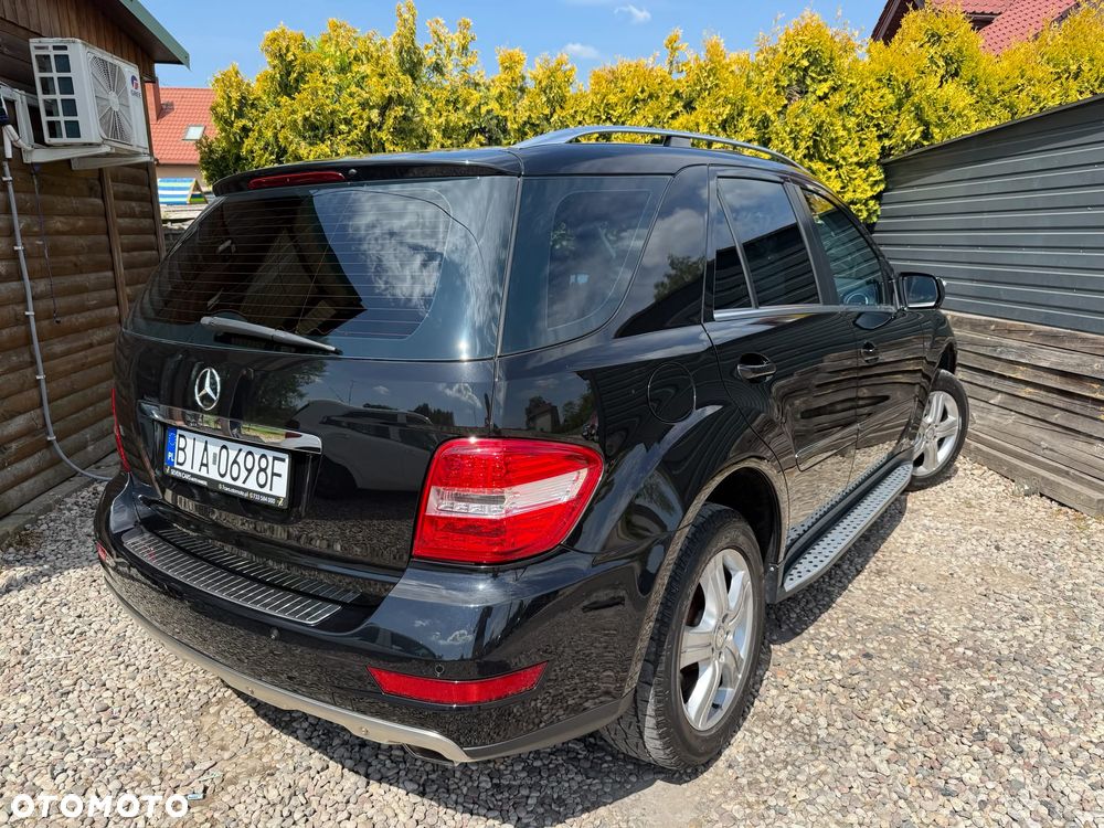 Mercedes-Benz ML 350 BlueTEC 4-Matic - 10