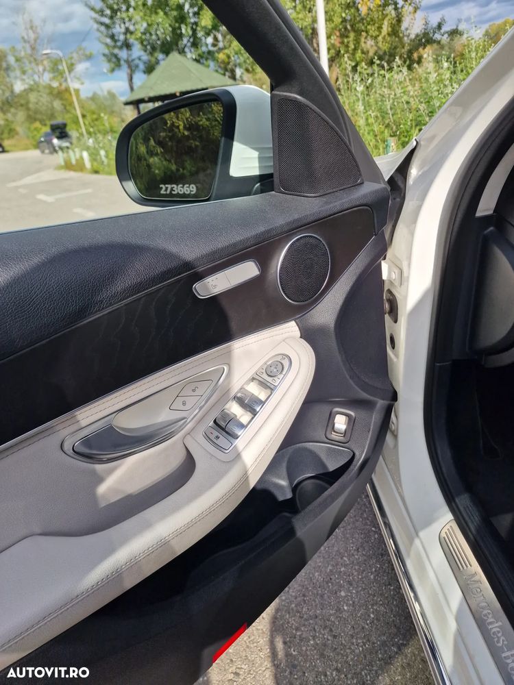 Mercedes-Benz C 220 d 4Matic T 7G-TRONIC - 9