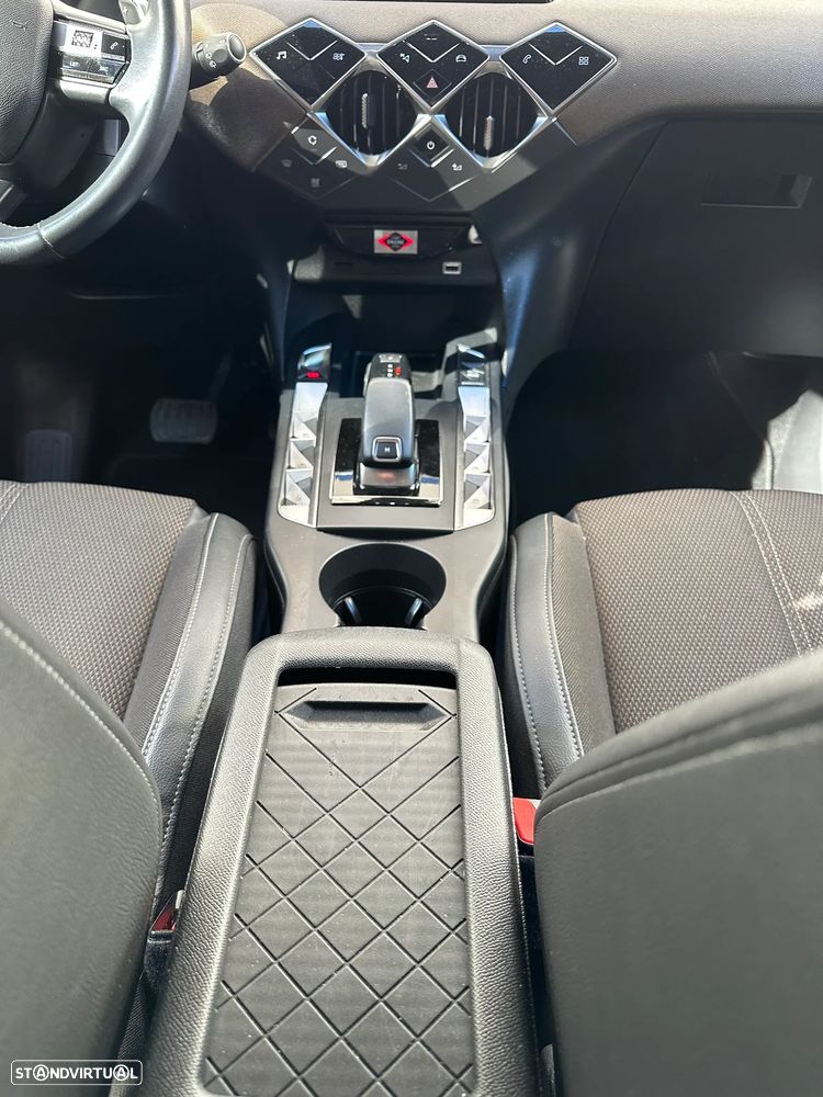 DS DS3 Crossback - 14