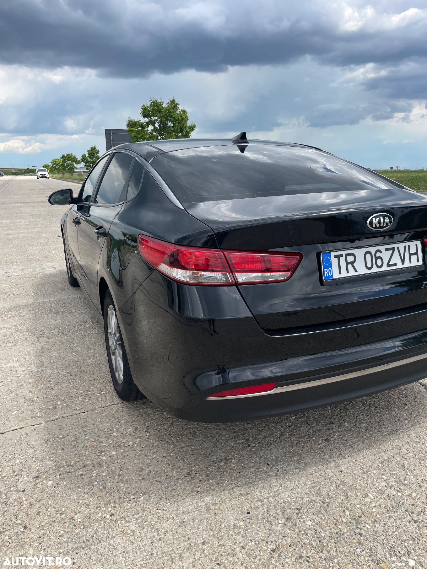 Kia Optima 1.7 DSL 6MT Comfort - 6