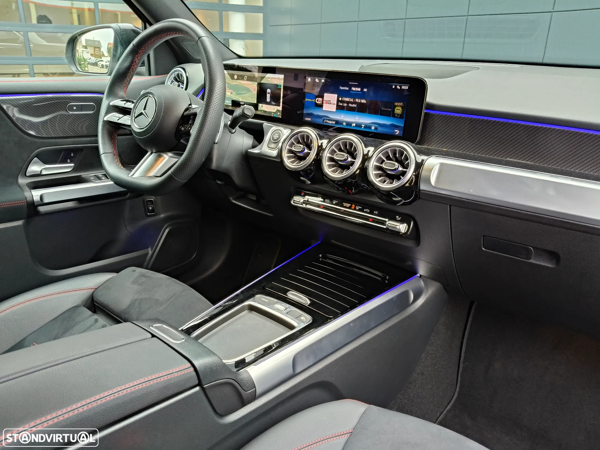Mercedes-Benz GLB 180 d AMG Line - 10