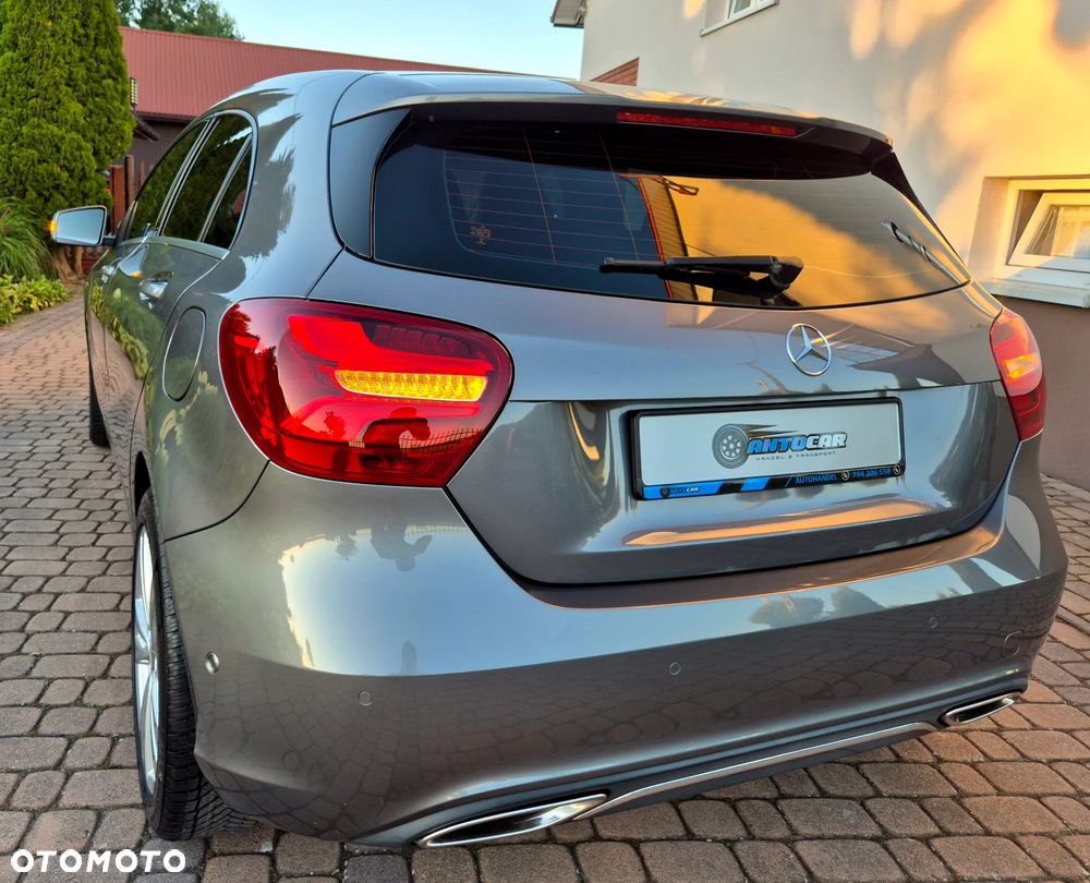 Mercedes-Benz Klasa A 180 (BlueEFFICIENCY) Urban - 15