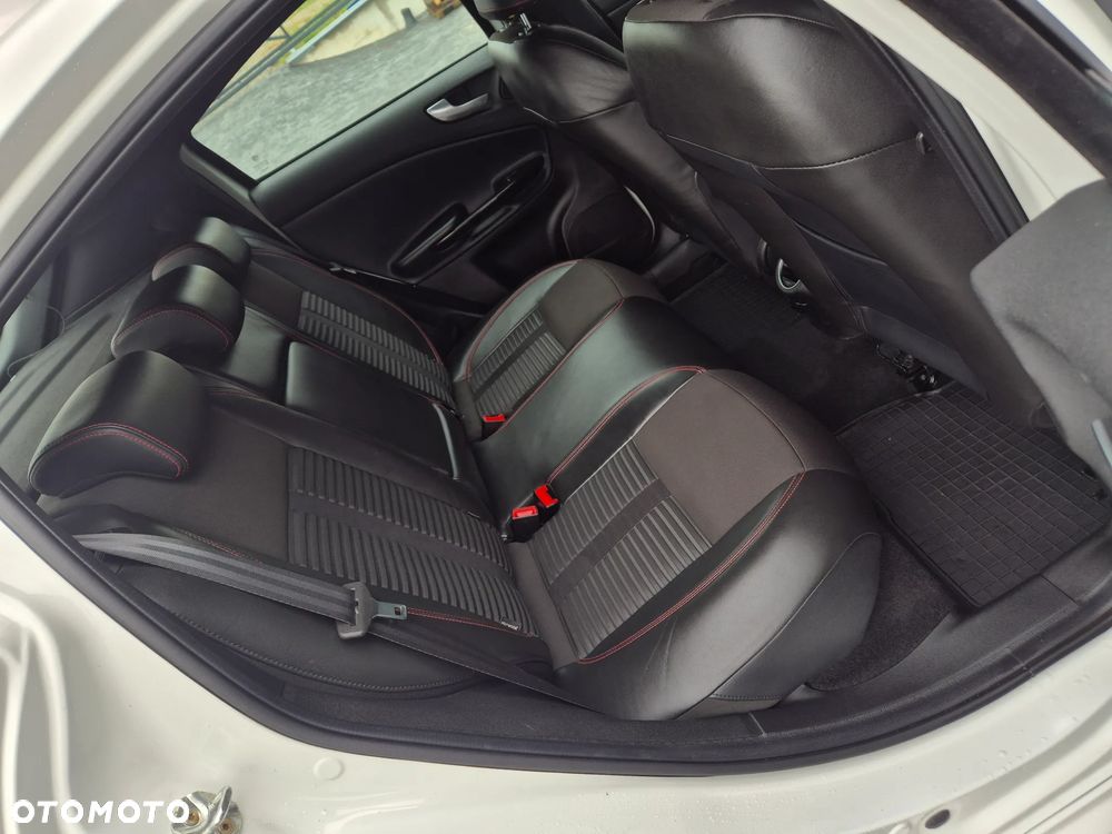 Alfa Romeo Giulietta 1.4 TB Distinctive - 20