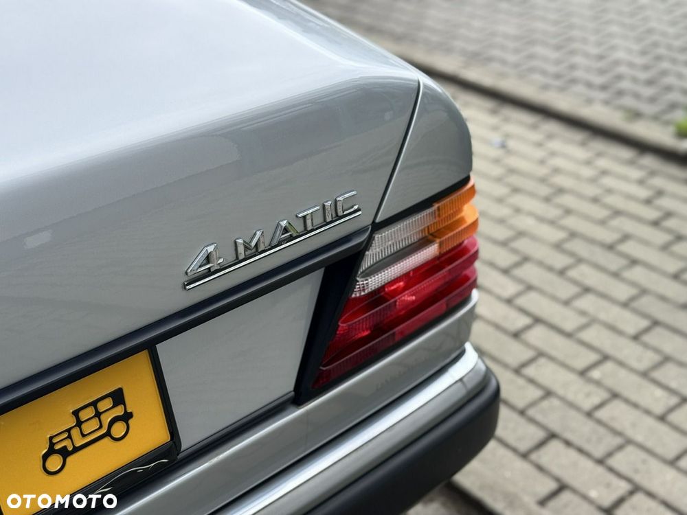 Mercedes-Benz W124 (1984-1993) - 15