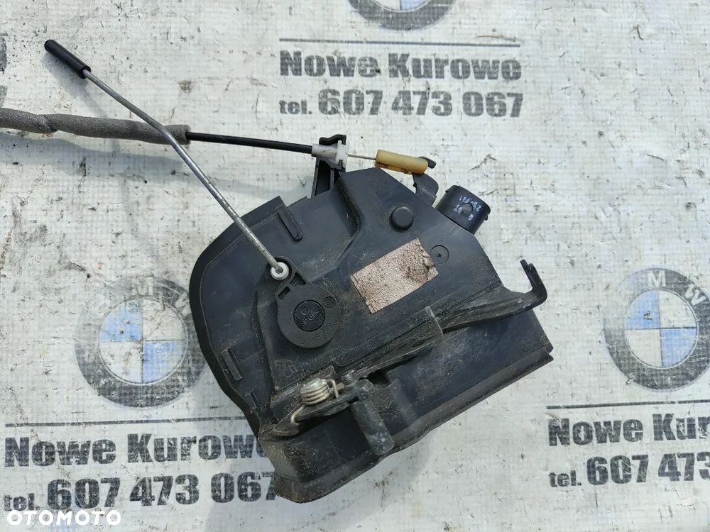 BMW E46 compact zamek drzwi prawy - 2
