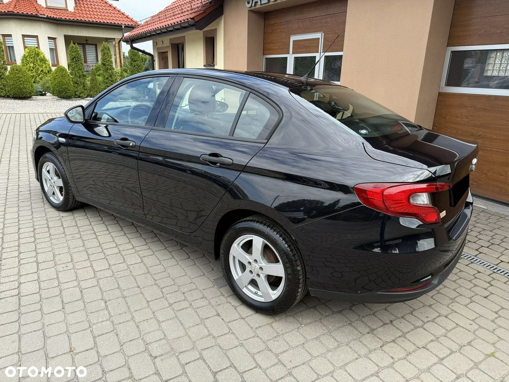 Fiat Tipo 1.4 16V Pop - 10