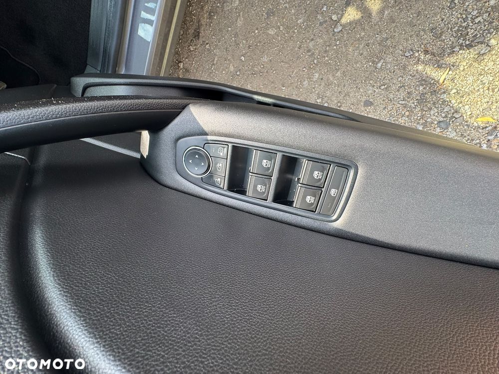 Renault Captur - 33