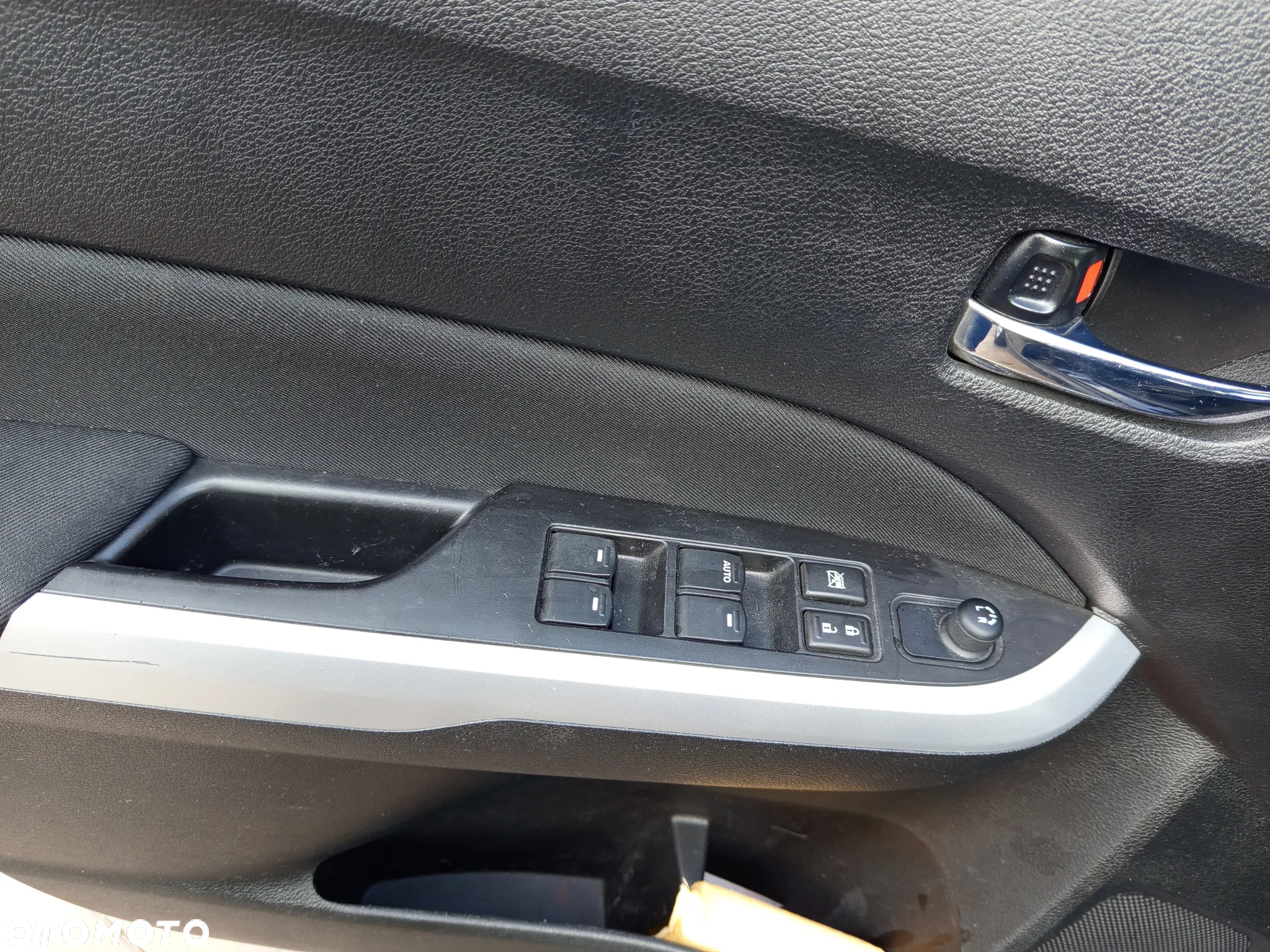 Suzuki Vitara 1.6 Comfort 2WD - 13