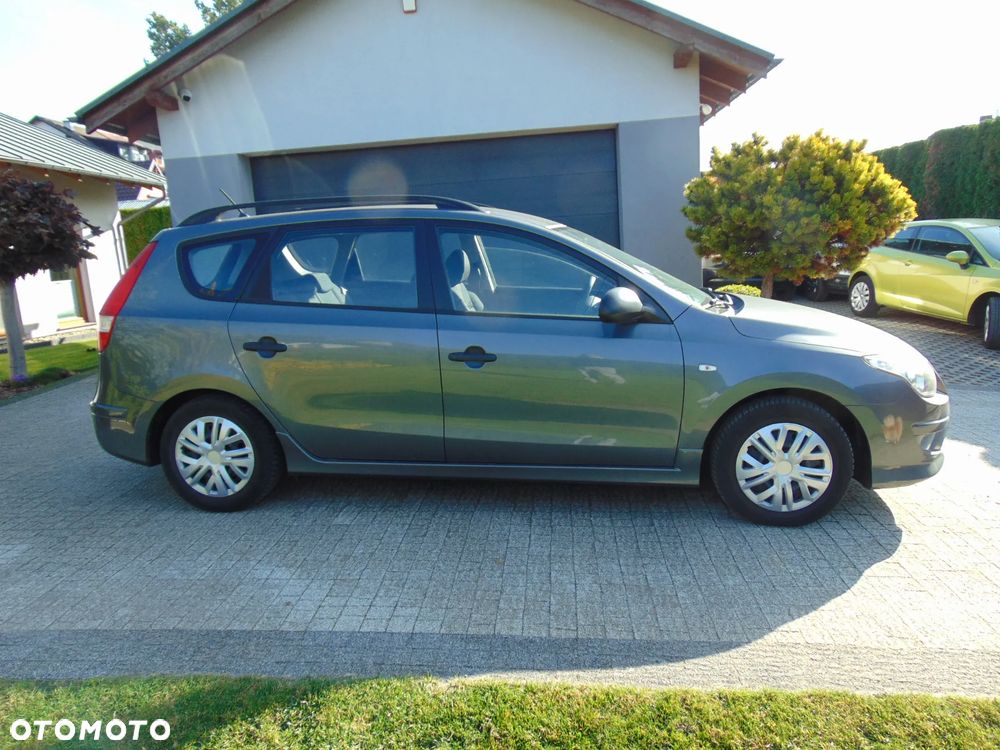 Hyundai i30 1.6 CRDi Blue Classic - 4