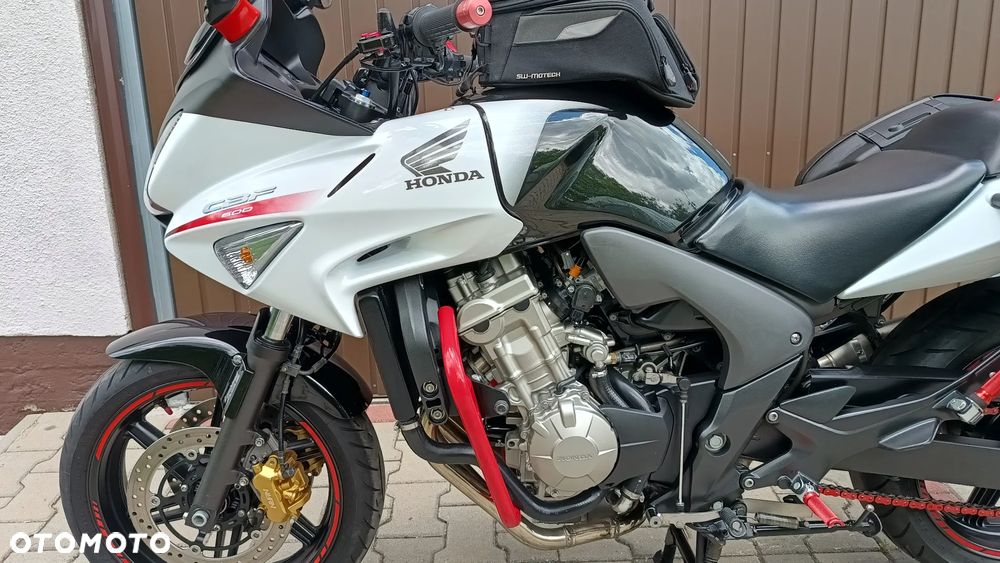 Honda CBF - 28