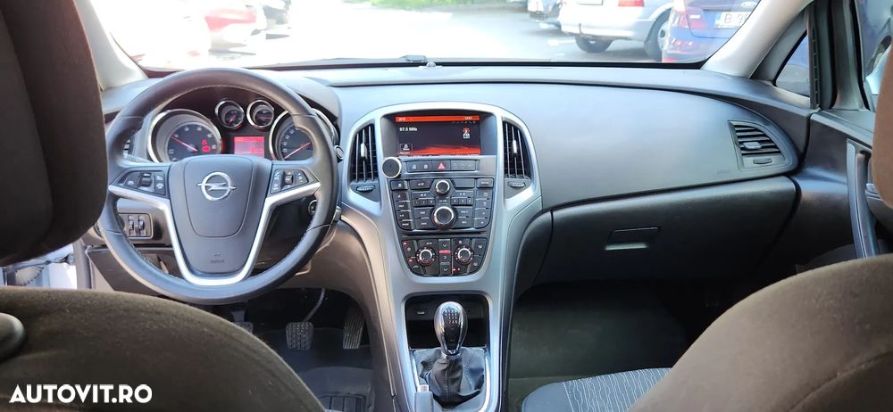 Opel Astra 1.6 CDTI ECOTEC ECOFlex Start/Stop Enjoy - 8