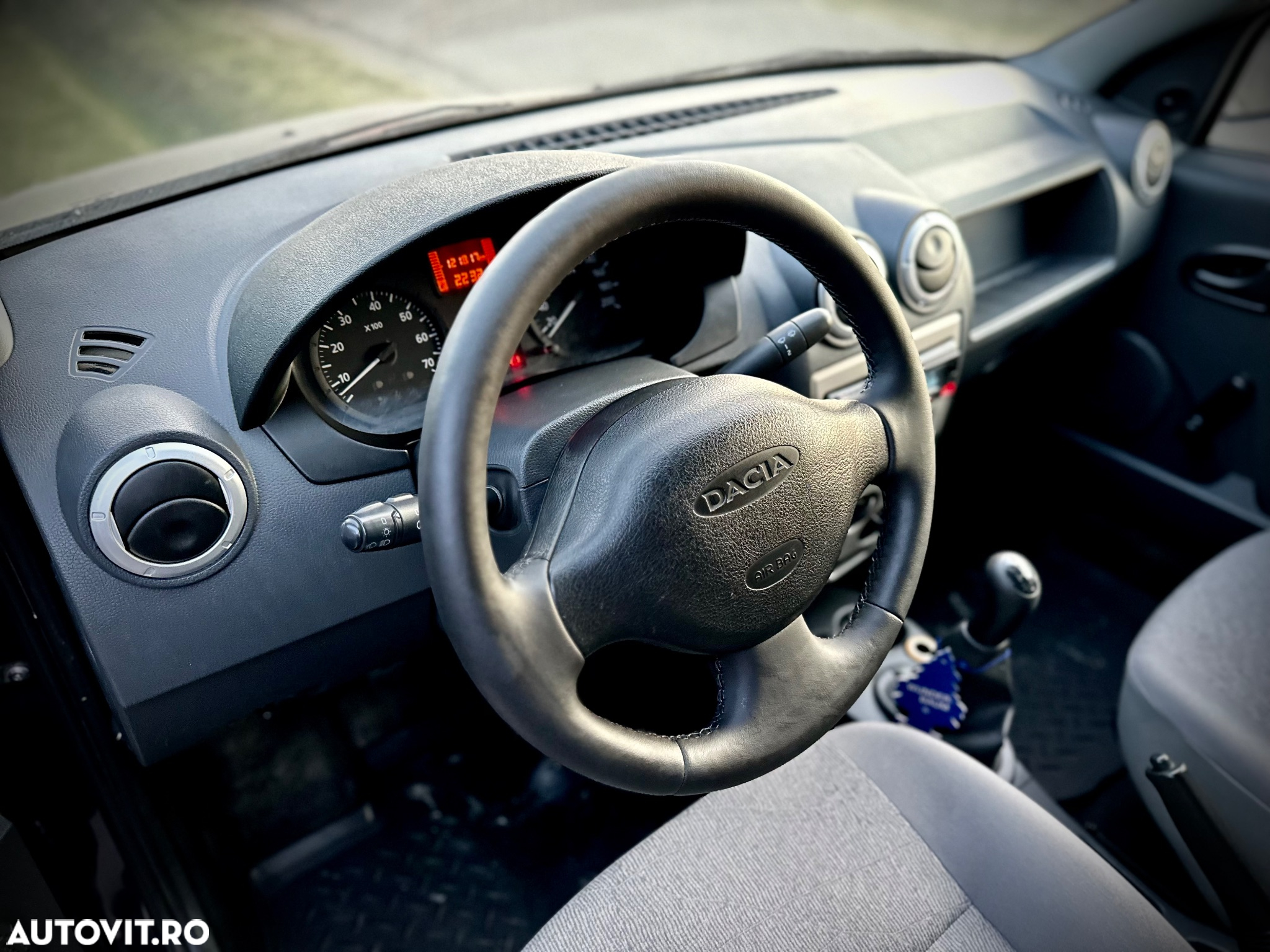 Dacia Logan Van - 15