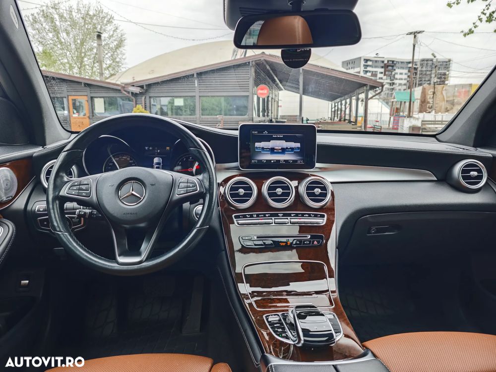 Mercedes-Benz GLC Coupe 250 4MATIC - 6
