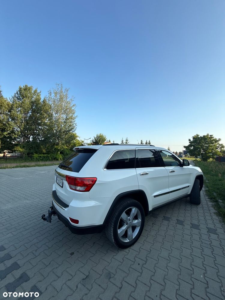 Jeep Grand Cherokee 5.7 V8 HEMI Overland - 19