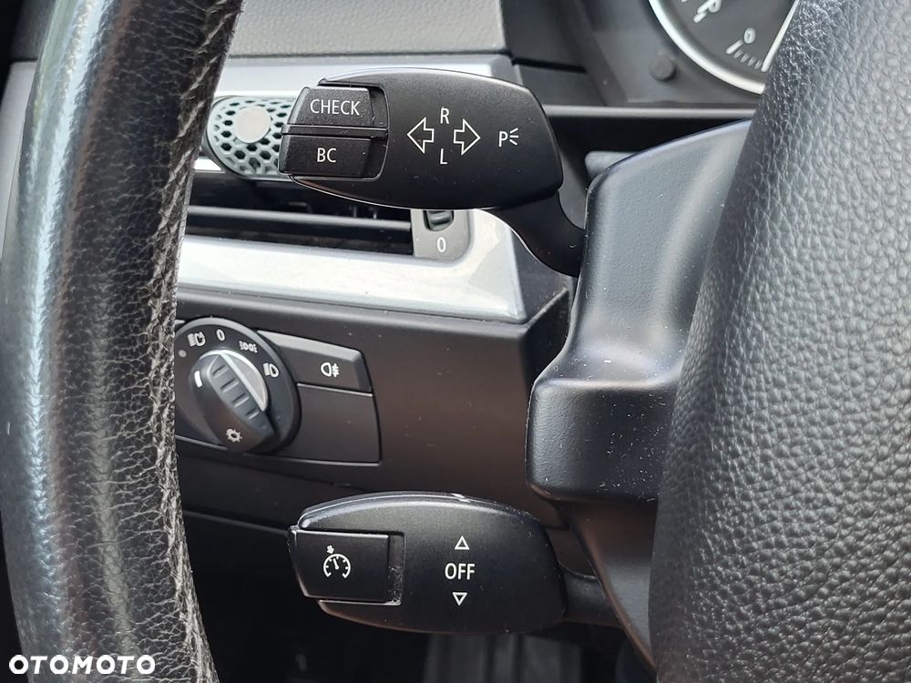 BMW Seria 5 520d - 10