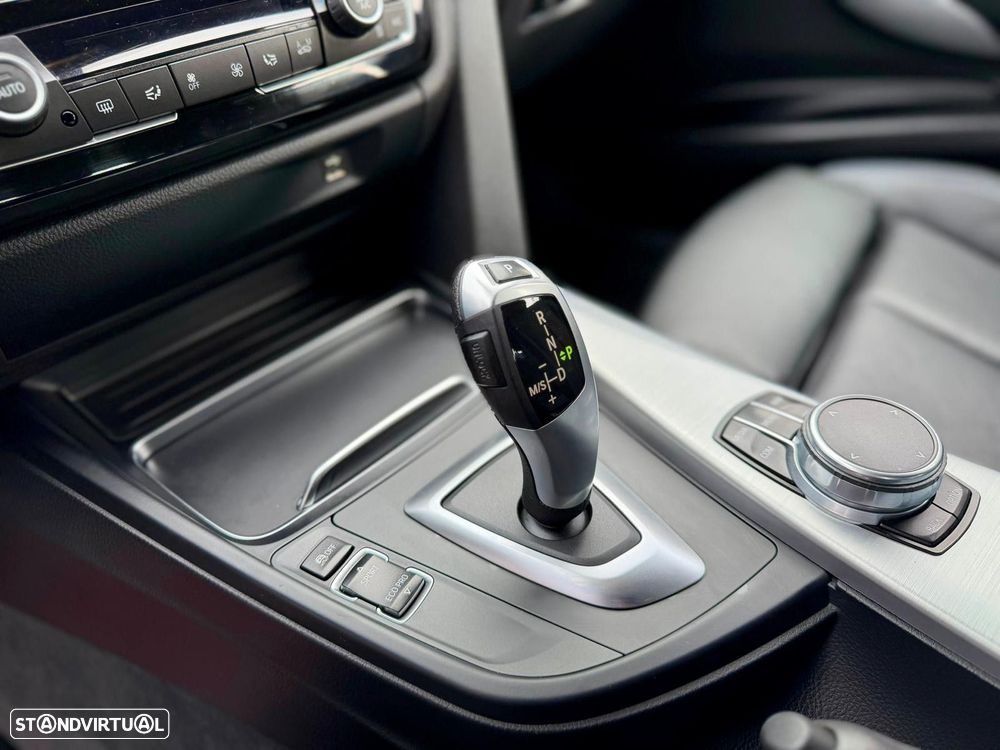 BMW 320 d xDrive Pack M Auto - 20