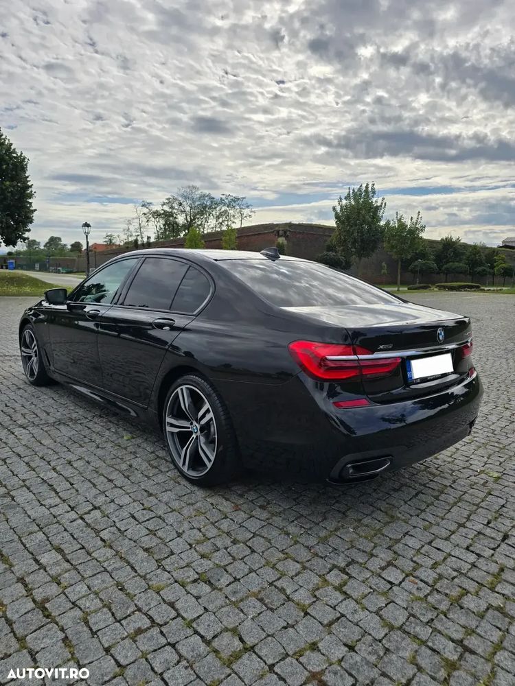 BMW Seria 7 740d xDrive - 3