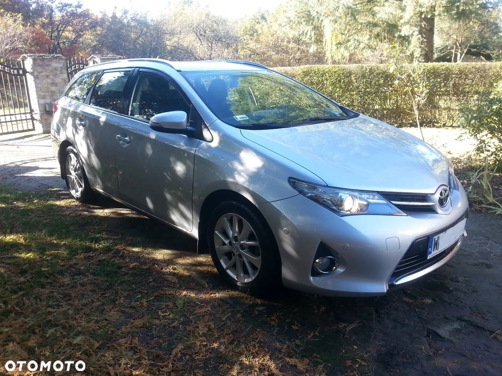 Toyota Auris 1.6 Premium MM - 4