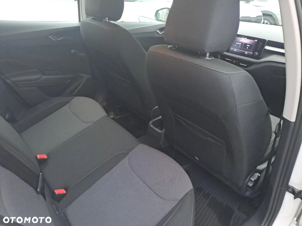 Skoda Fabia 1.0 TSI Ambition - 11