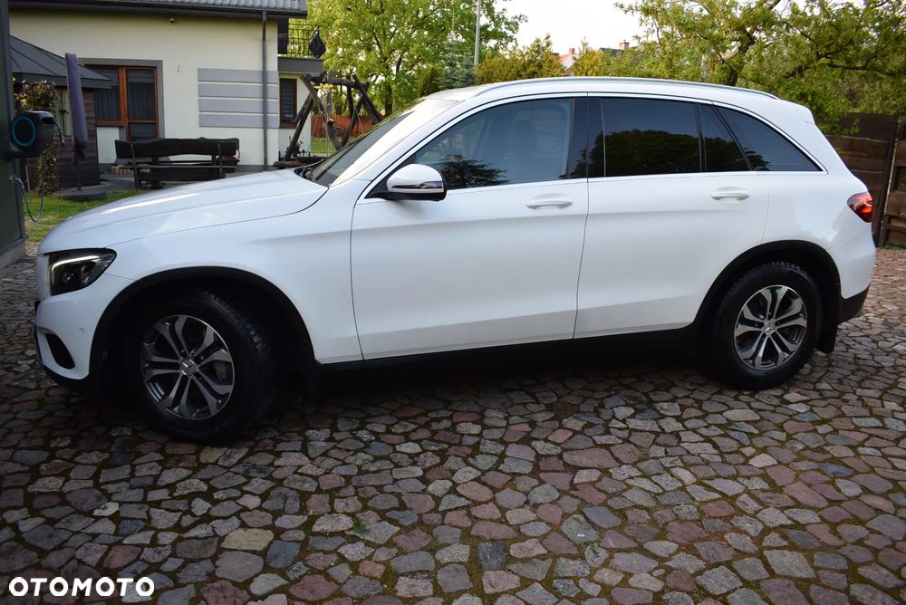 Mercedes-Benz GLC - 7