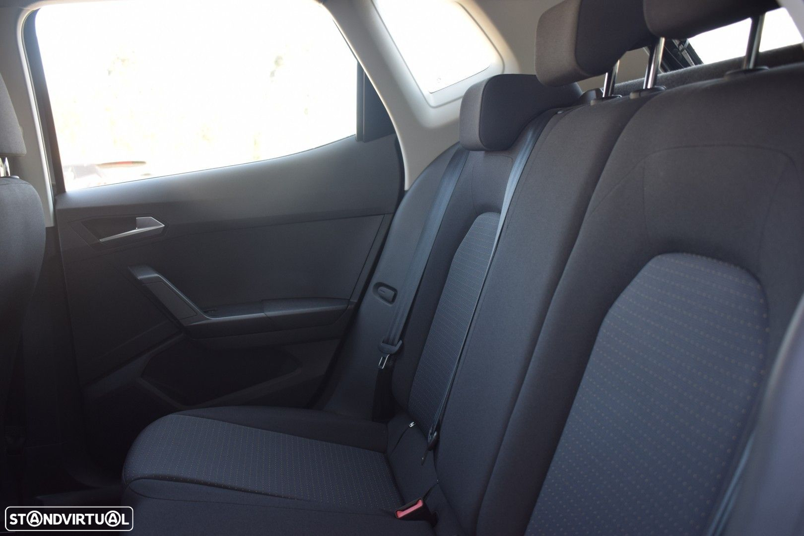 SEAT Arona 1.0 TSI Style DSG - 14