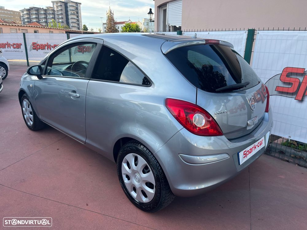 Opel Corsa 1.2 Edition - 3